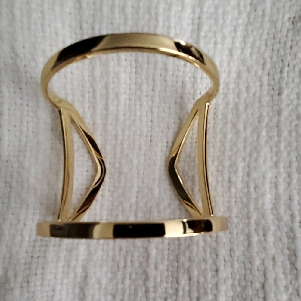 Jules Smith Gold Bangle